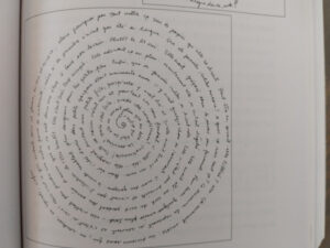Dessin représentant une activité créative consistant à écrire en forme de spirale.